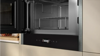 Neff N 70 NL4GR31G1B Built-In Microwave Oven with Grill Black thumbnail 3
