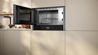 Neff N 70 NL4GR31G1B Built-In Microwave Oven with Grill Black thumbnail 4