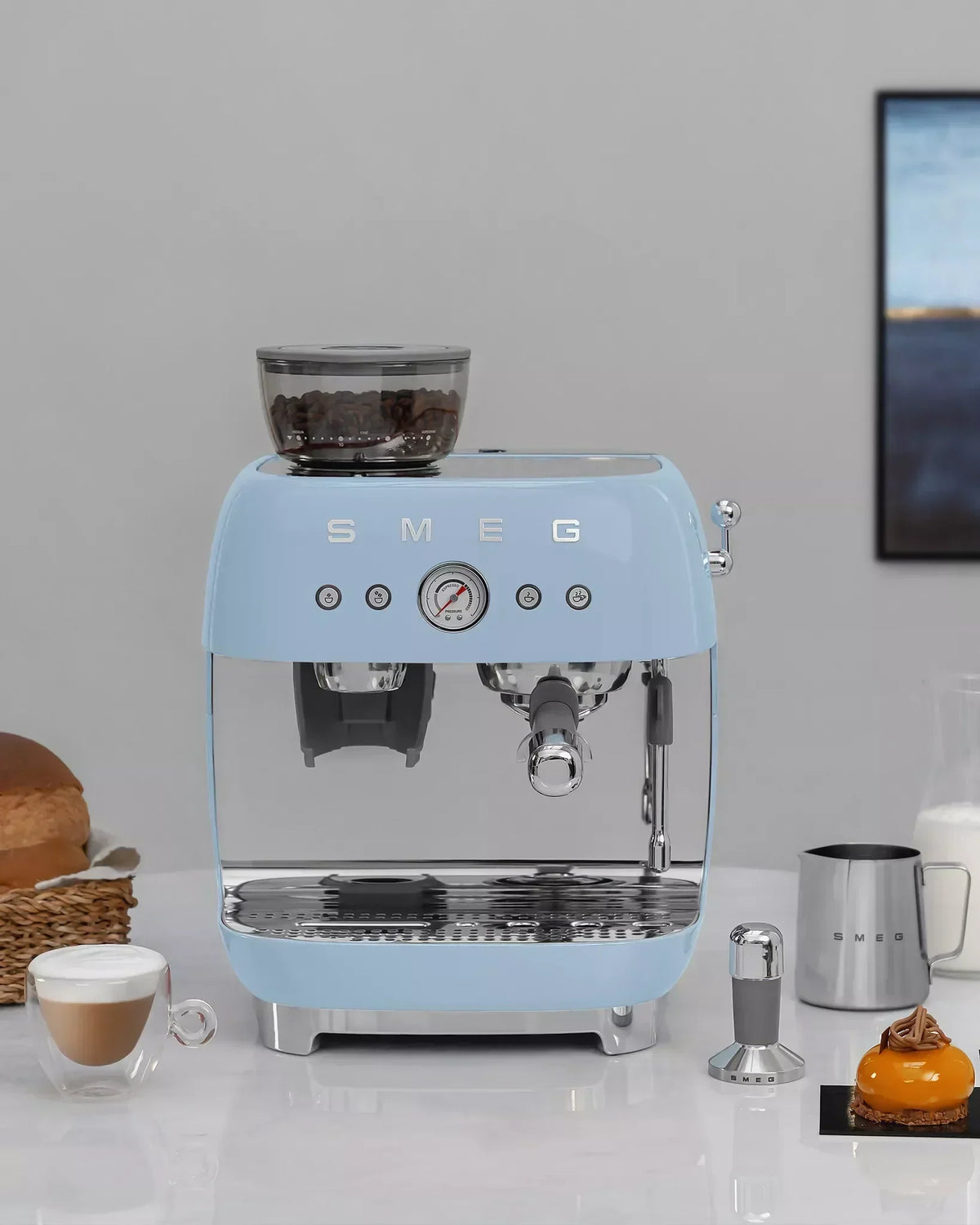 Smeg EGF03PBUK 50s Retro Style Espresso Machine 2.4L 1650W Pastel Blue — image 8