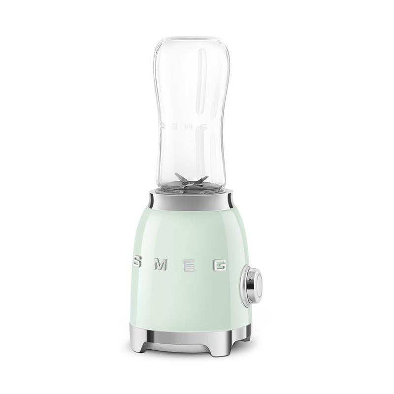 Smeg PBF01PGUK 50s Retro Style Personal Blender Pastel Green — image 6