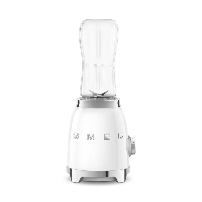Smeg PBF01WHUK 50s Retro Style Personal Blender 0.6L 300W White — image 2